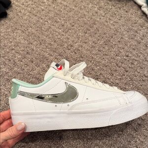 Nike White and Yellow Sneakers